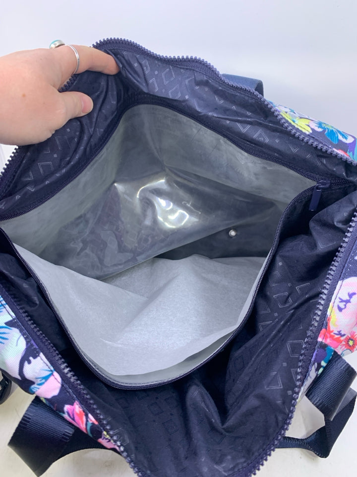 Vera Bradley ReActive Tote in Garden Picnic- New With Tags