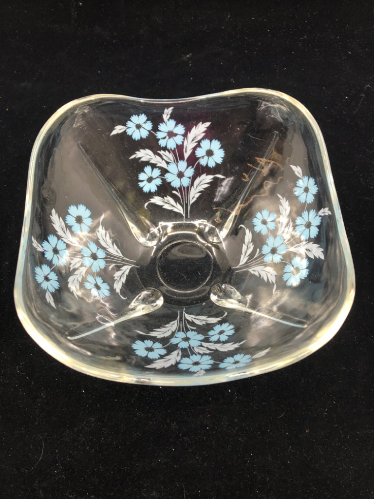 FOOTED GLASS BLUE FLOWERS BOWL.