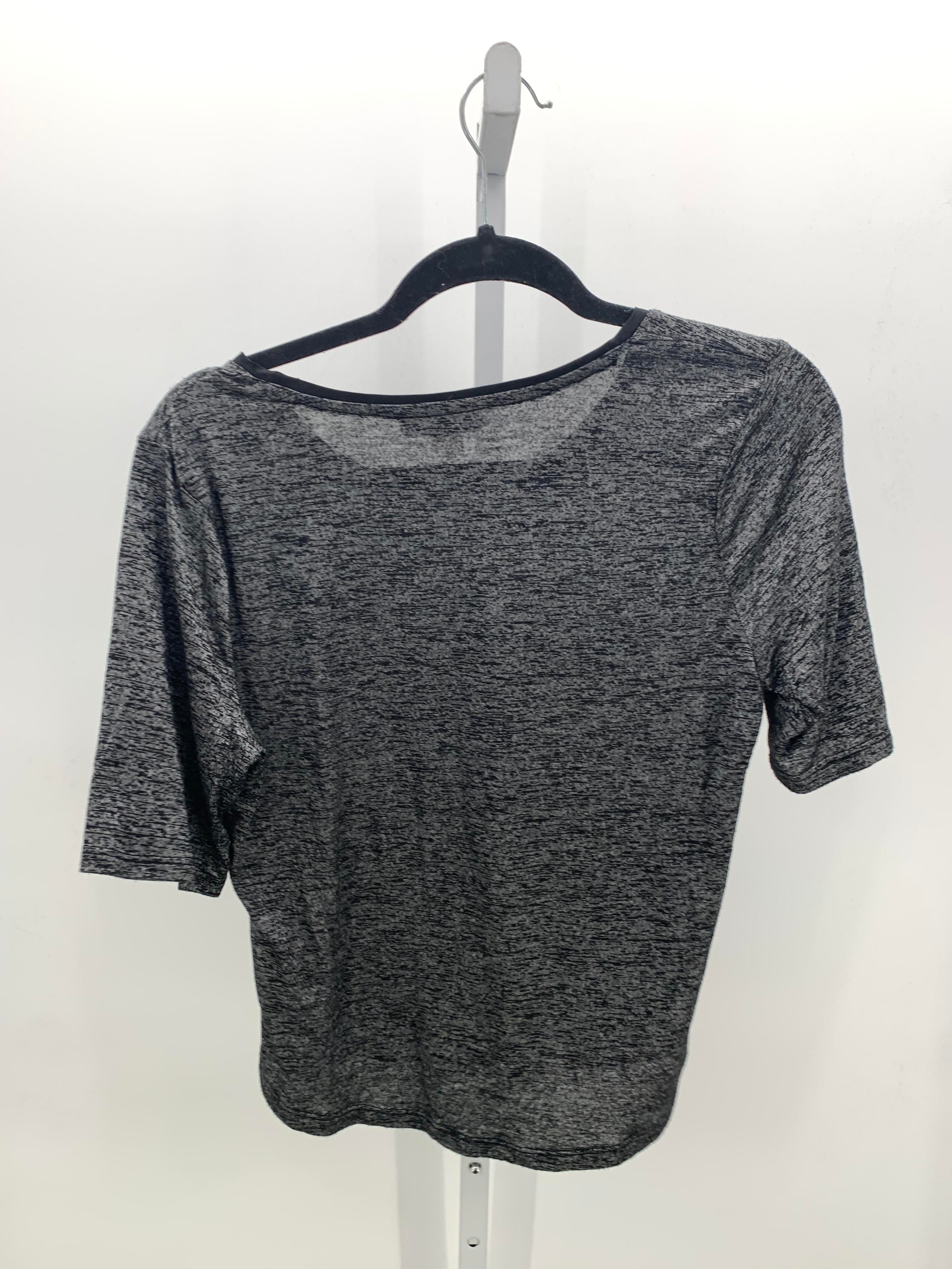 Simply Styled Size Medium Petite Petite Short Sleeve Shirt