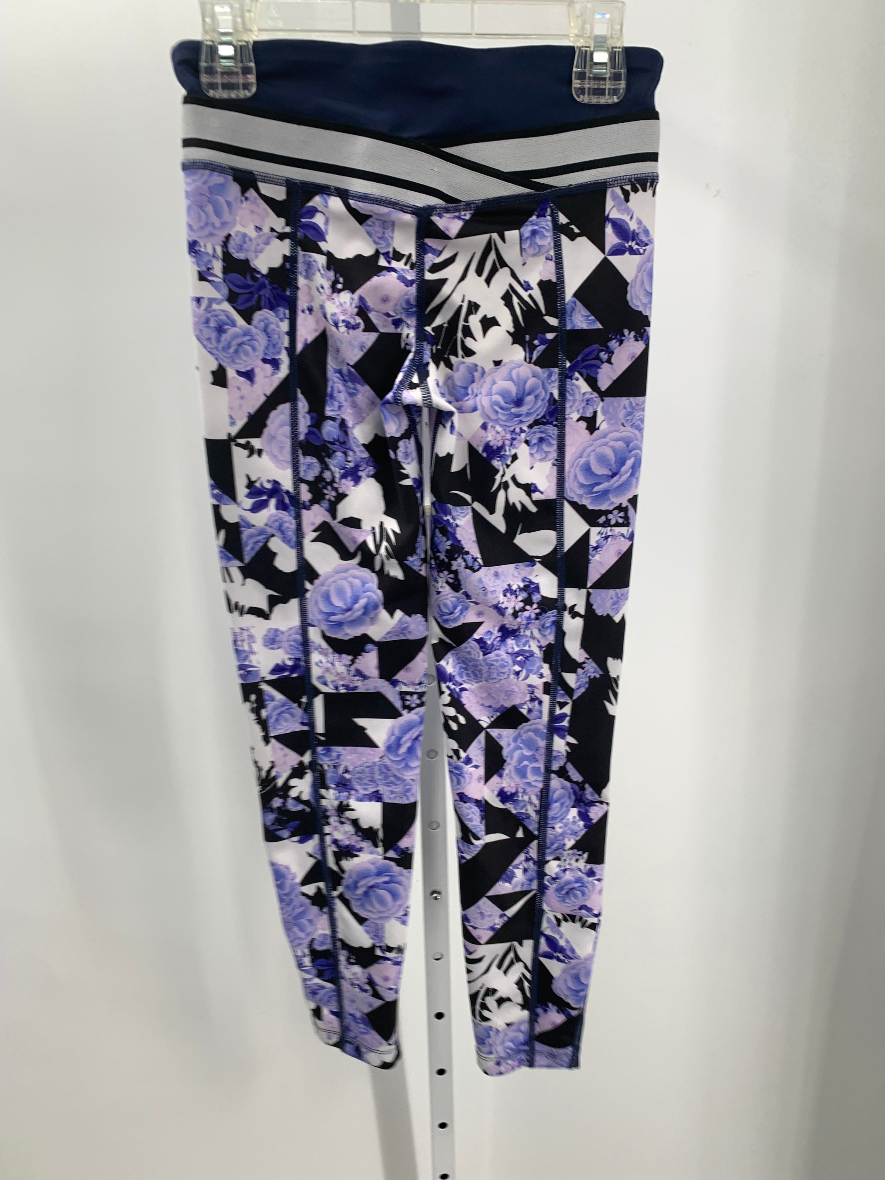 Nike Size Small Misses Leggings