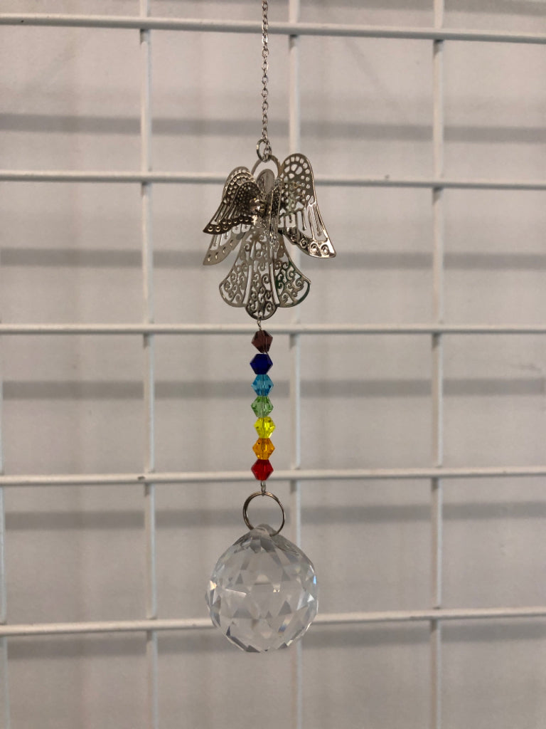 RAINBOW BEADED SUN CATCHER W/METAL ANGEL WALL HANGING.
