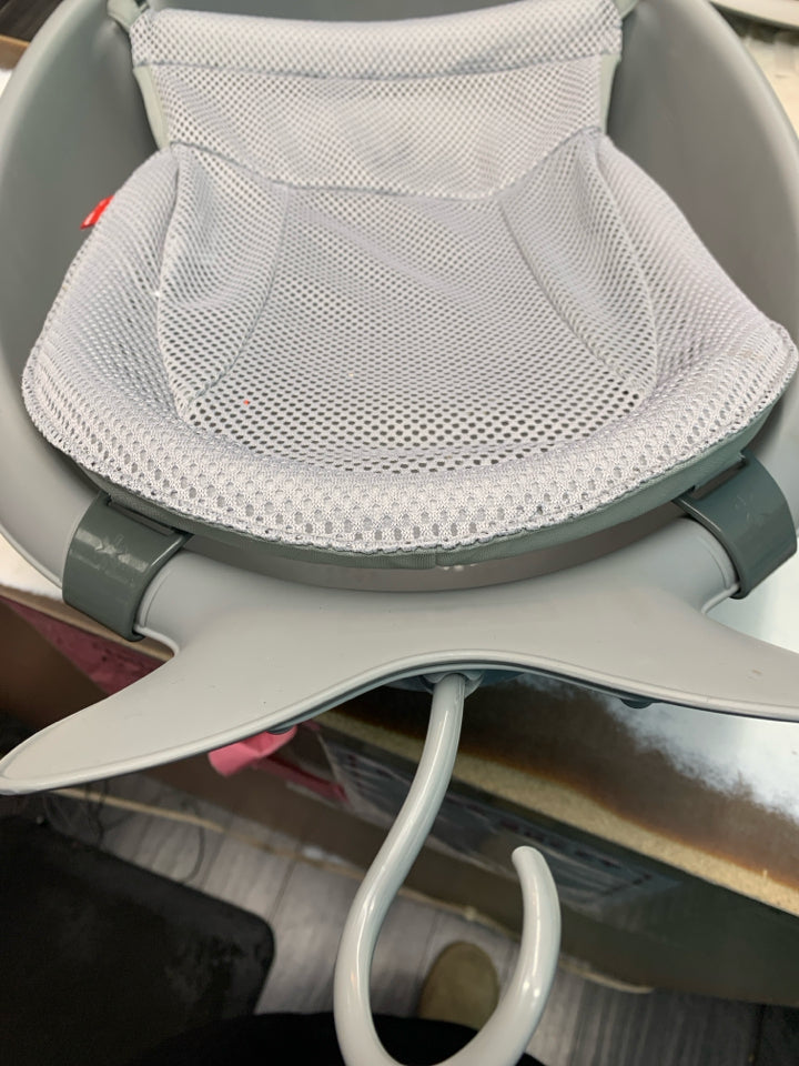 Skip Hop Moby Smart Sling 3-Stage Tub