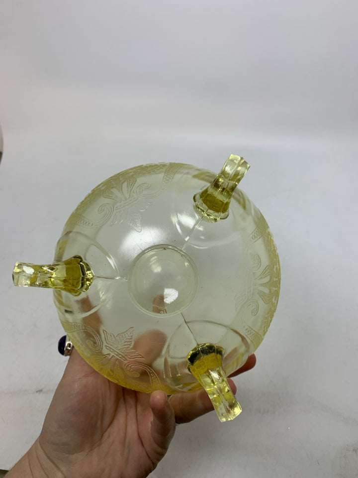 VTG FOOTED YELLOW PRESSED DETAILS BOWL W/ UNEVEN EDGE.