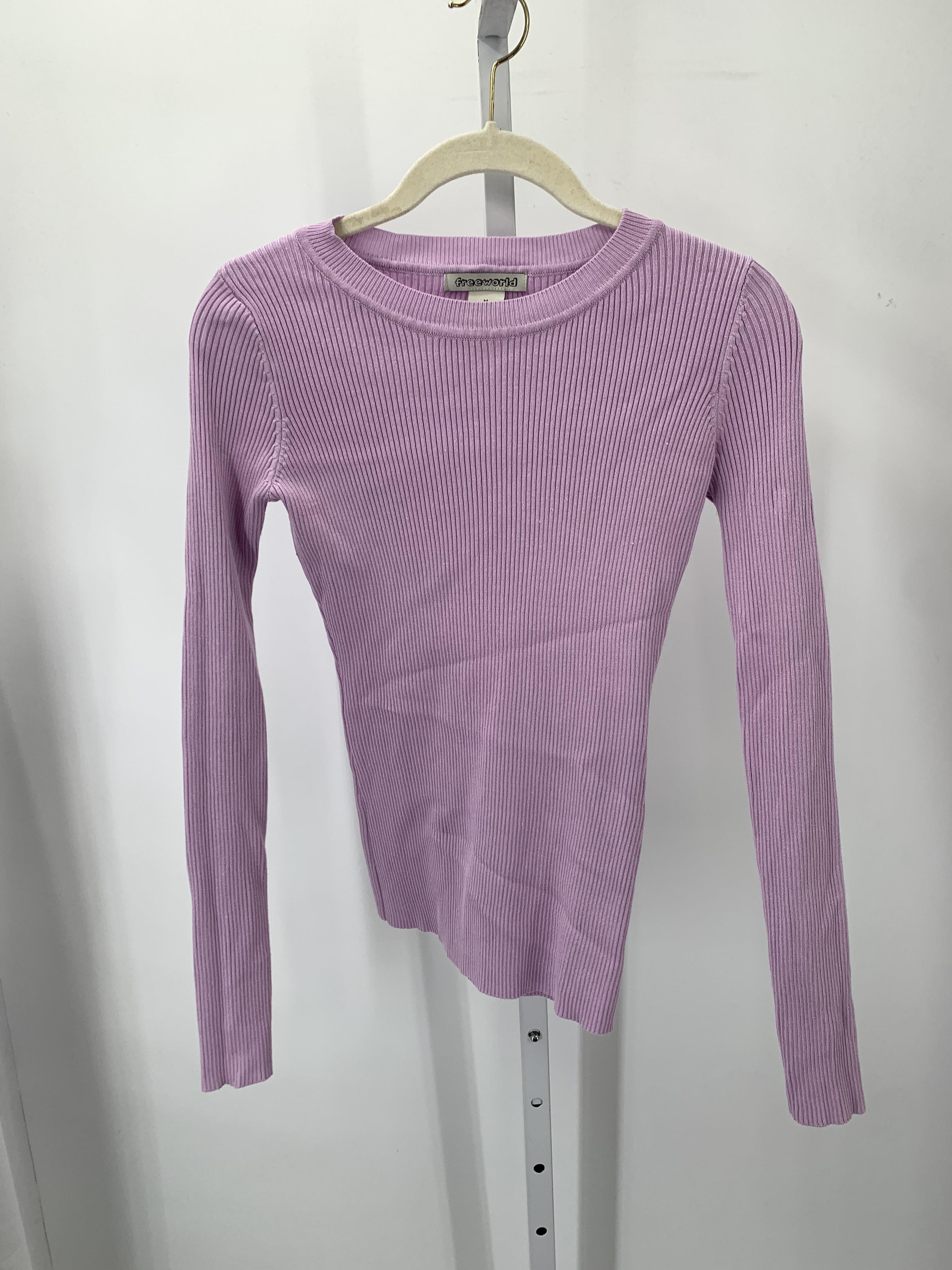 Size Medium Juniors Long Sleeve Sweater