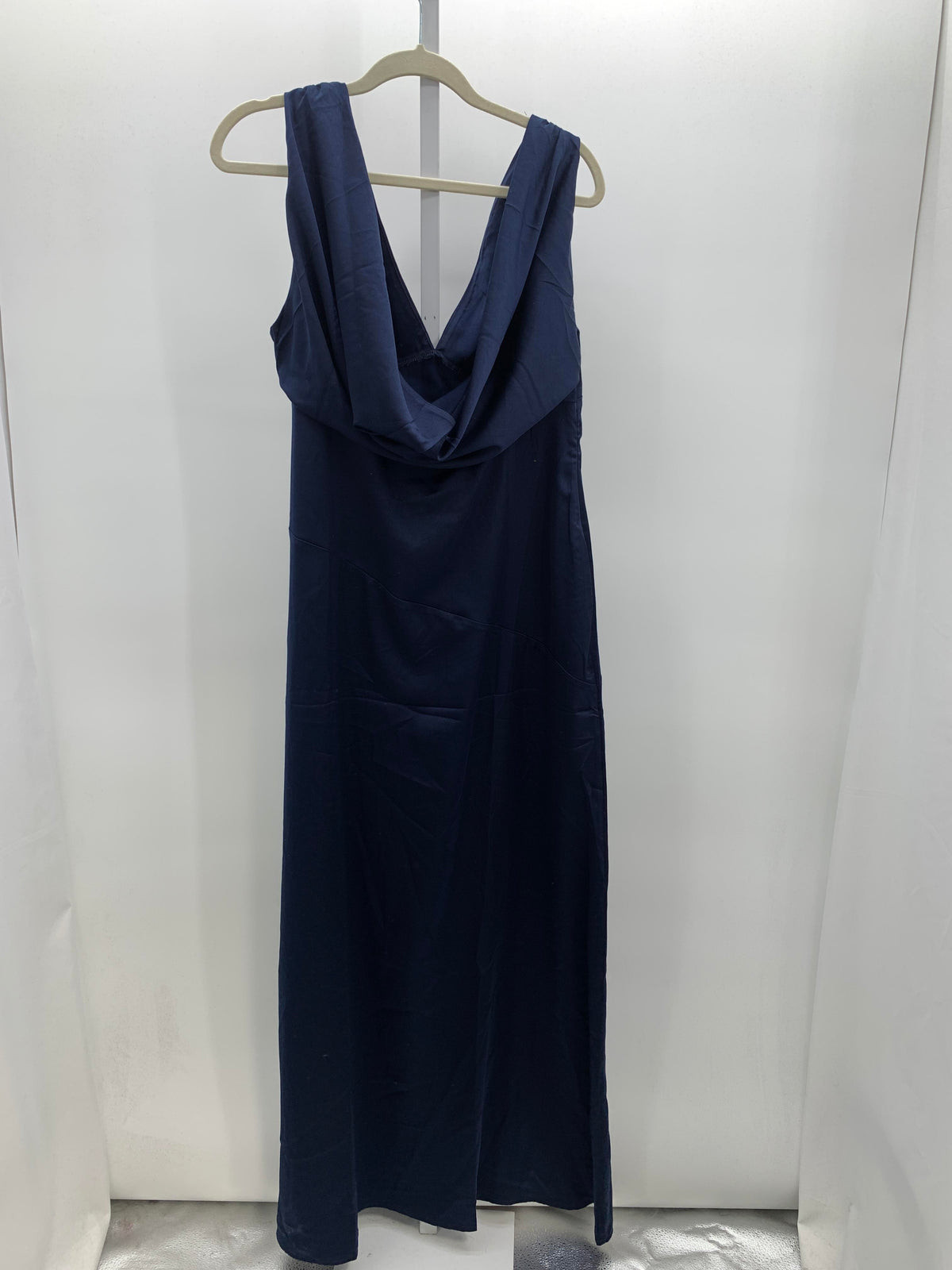 Size Extra Large Misses Sleeveless Dress