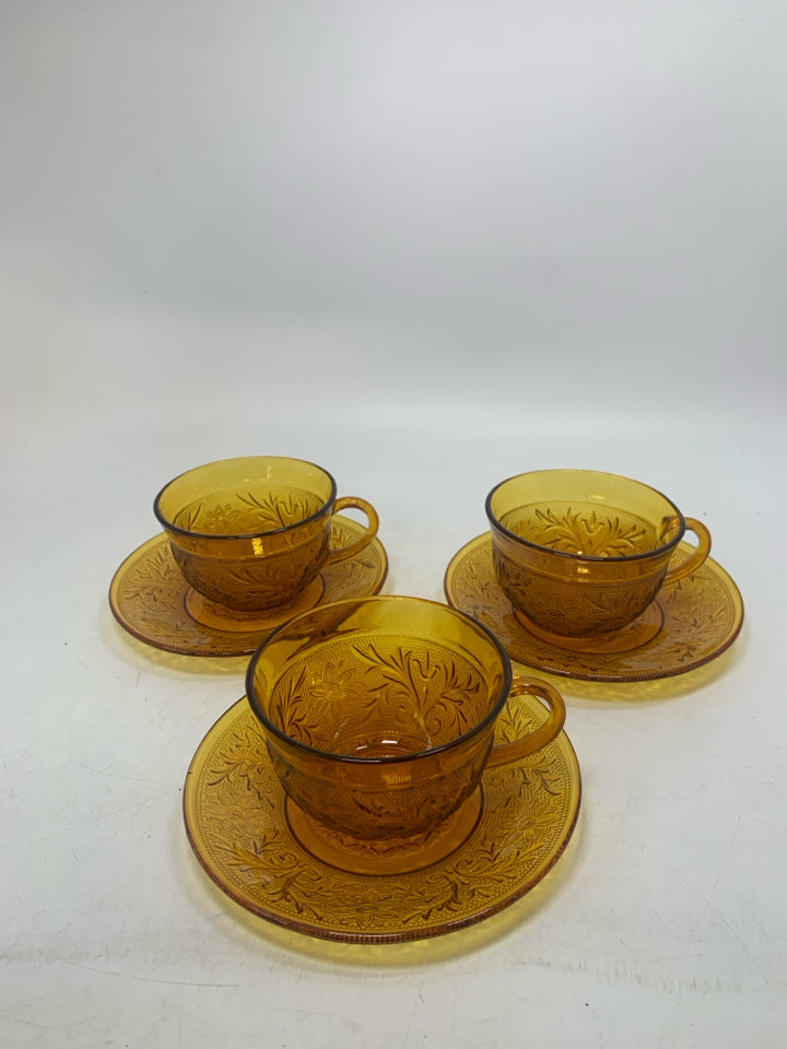 VTG 6 PC SVC 3 EMBOSSED TEACUPS.