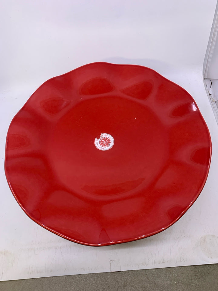 RED CERAMIC W/ WAVY EDGE.