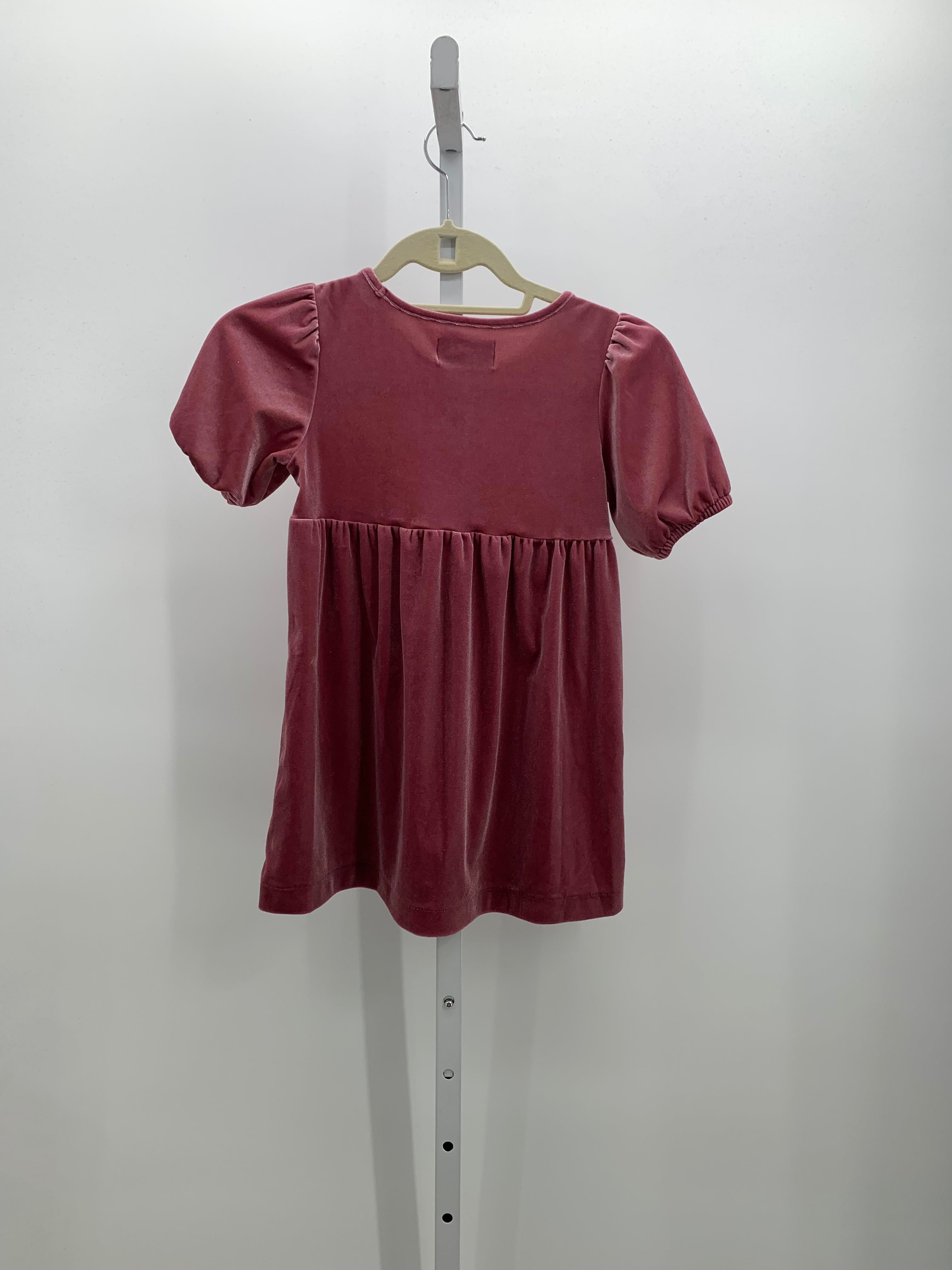 Old Navy Size 6-7 Girls Short Sleeve Dress