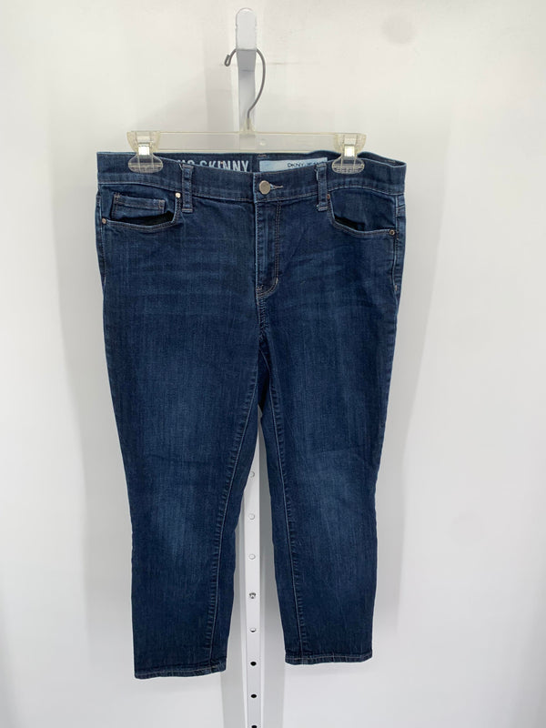 DKNY Size 6 Misses Jeans