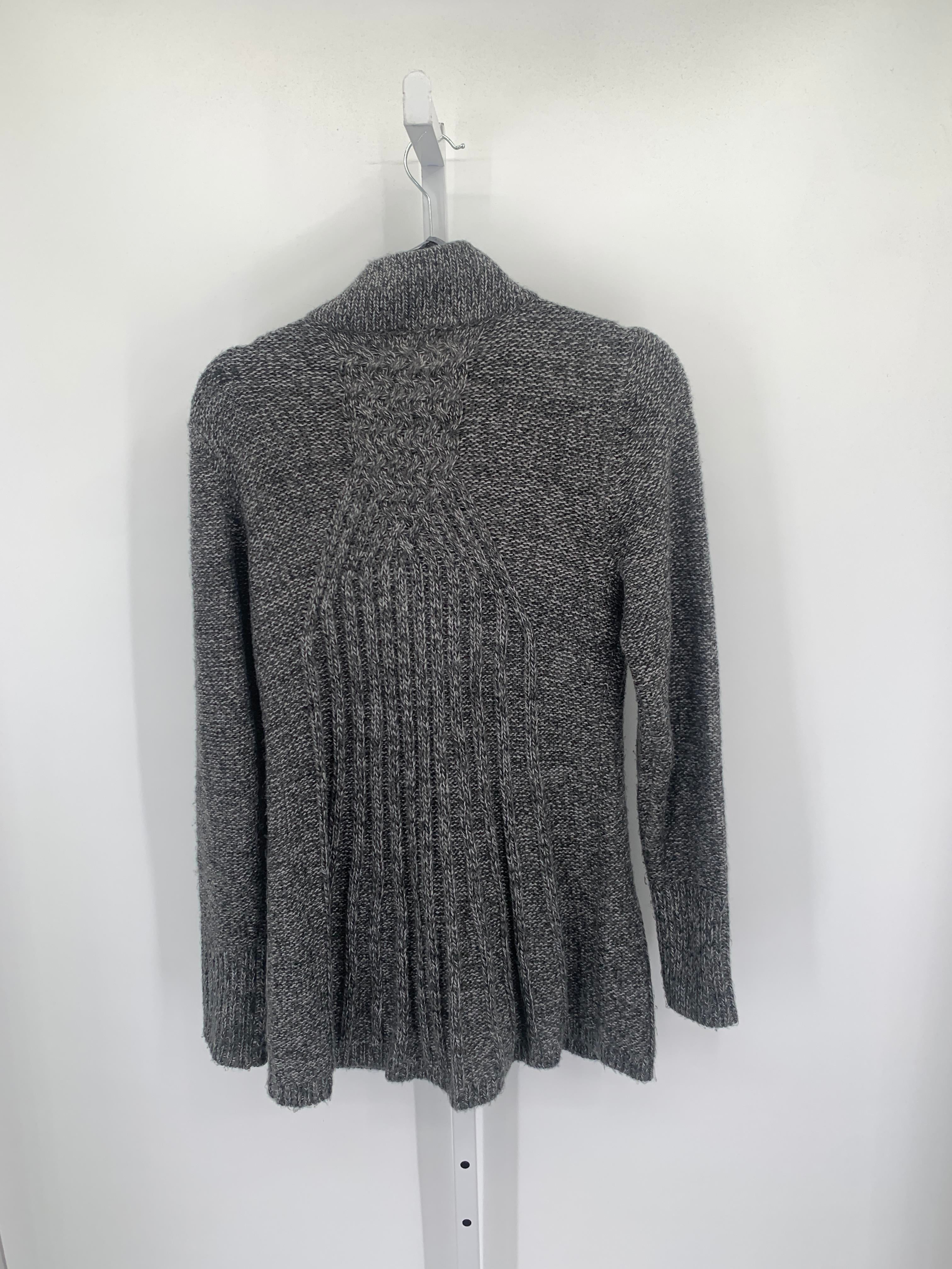 Size Medium Juniors Long Sleeve Sweater