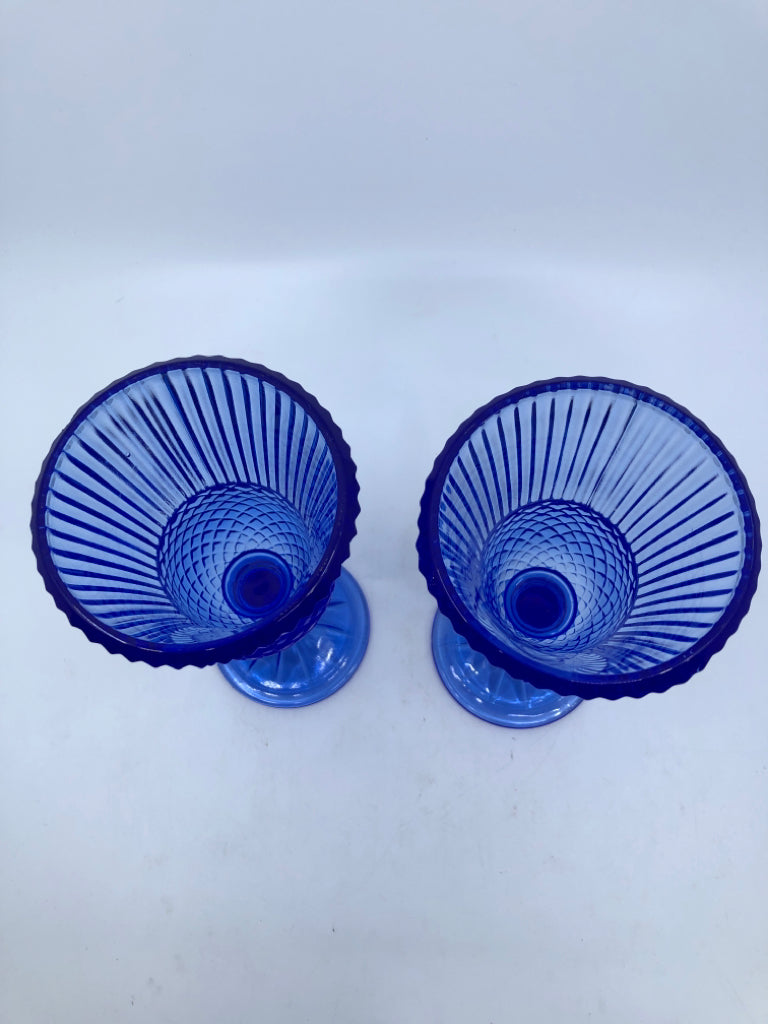 2 DARK BLUE WASHINGTON RIBBED WINE GLASSES.