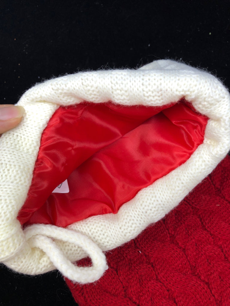 RED AND WHITE KNITTED "P" STOCKING.