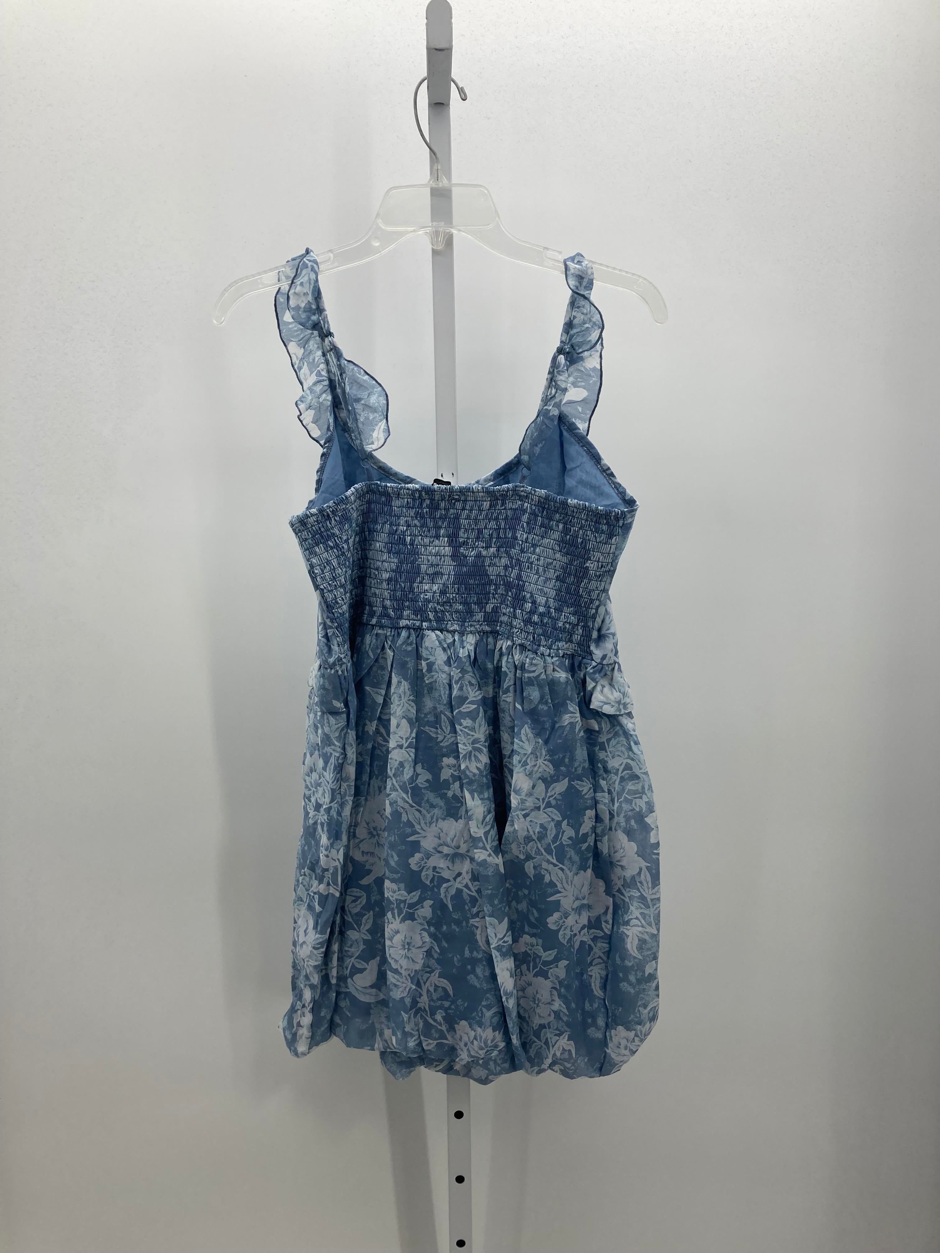 Size Large Misses Sleeveless Shirt
