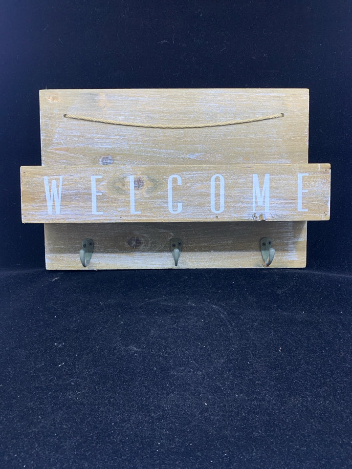 DISTRESSED WOOD "WELCOME" MAIL ORGANIZER W/ HOOKS.