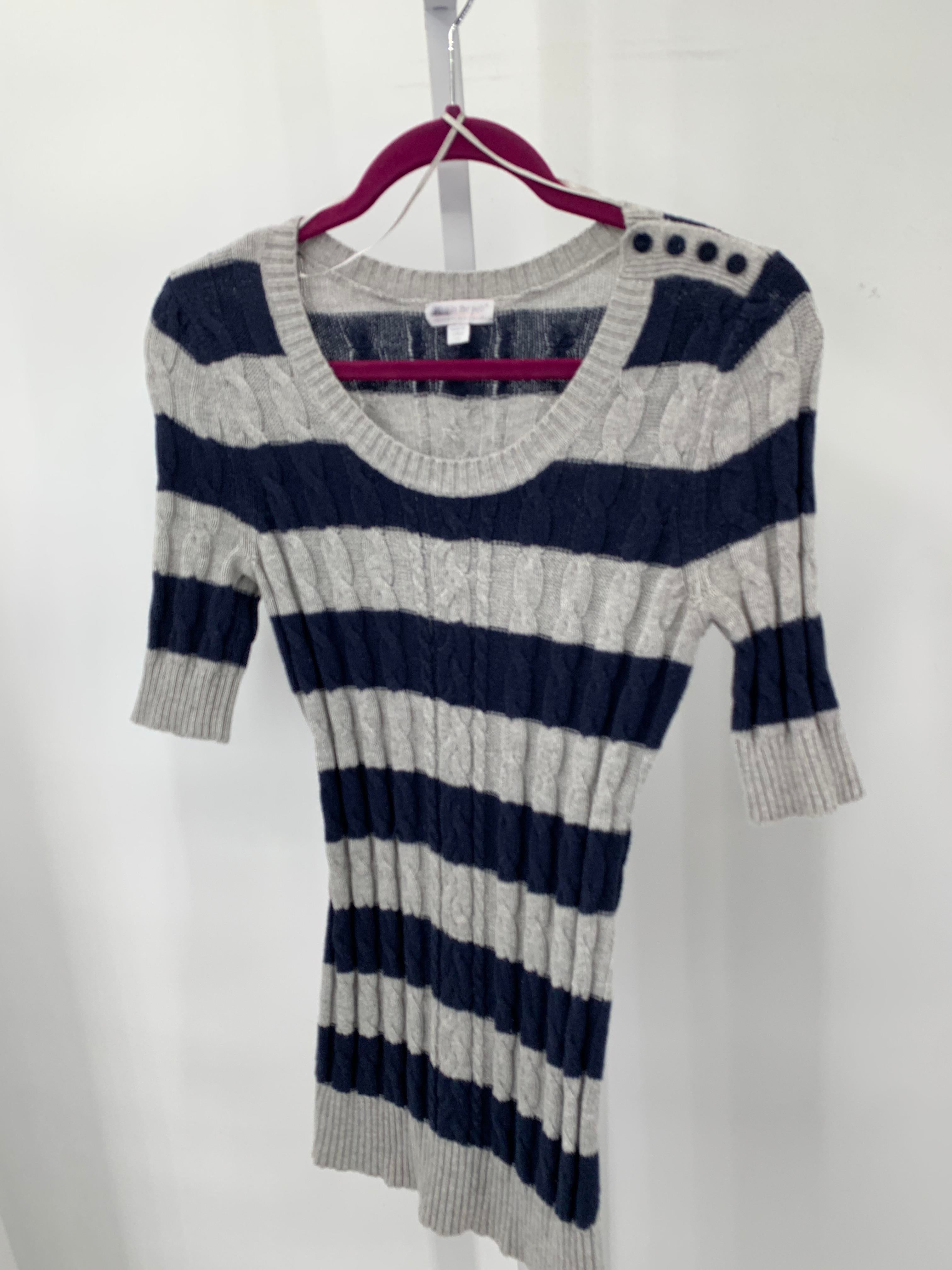 A Pea in the Pod Grey Size X Small Maternity Short Sleeve Sweater