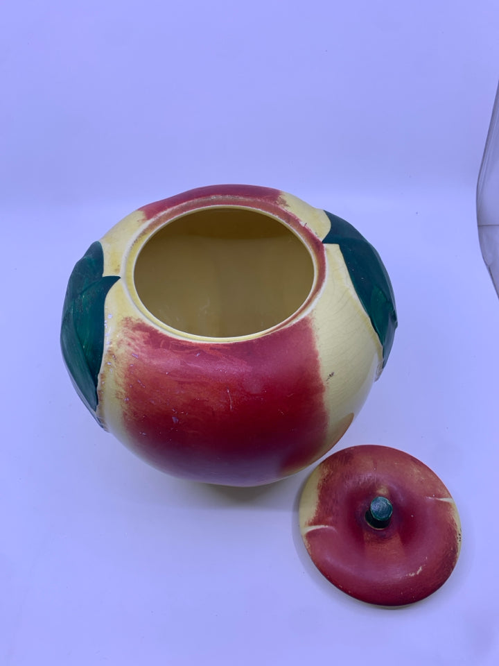 VTG CERAMIC APPLE COOKIE JAR.