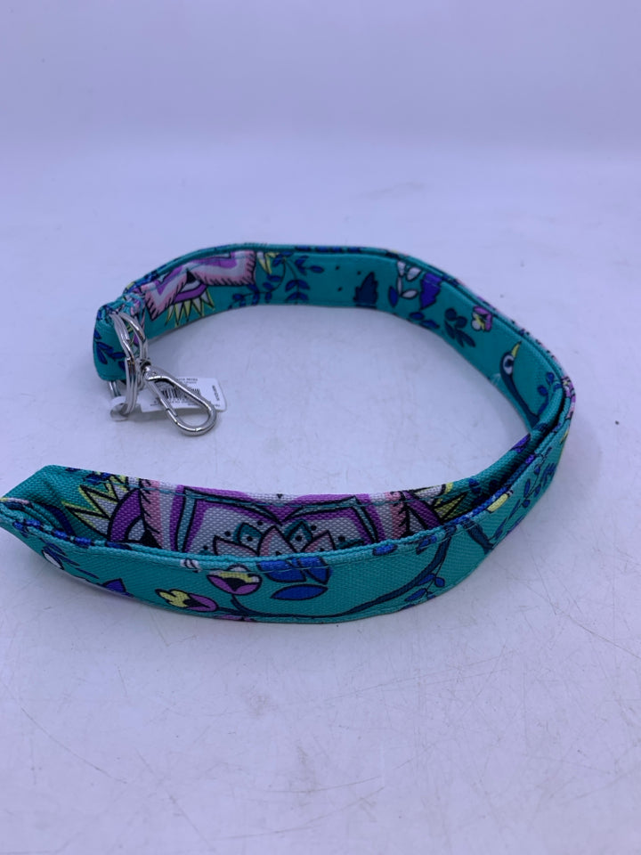 Vera Bradley Lighten Up Wide Lanyard in Peacock Garden- New With Tags