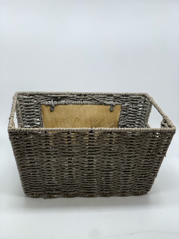 GREY WOVEN JOY BASKET.