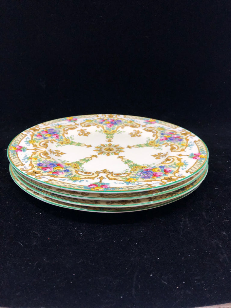 4 FLORAL VTG DINNER PLATES- Z817.