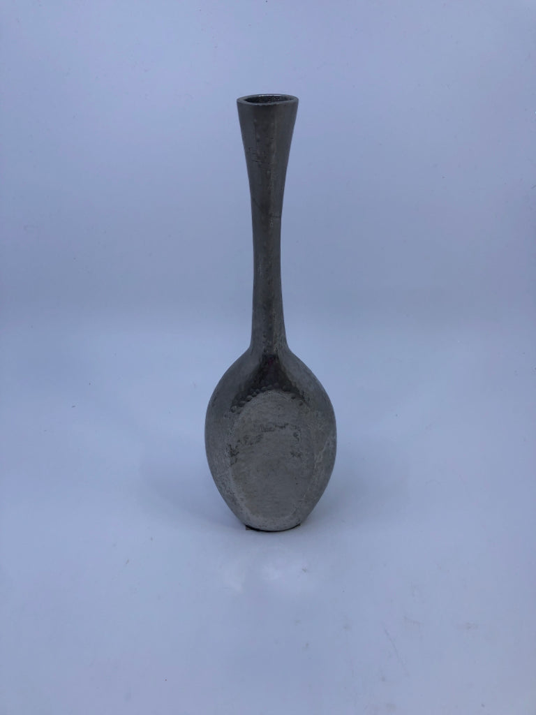 SKINNY NECK SILVER METAL BUD VASE.
