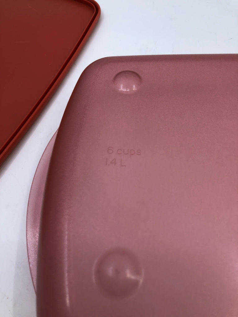 RED RECTANGLE TUPPERWARE CONTAINER.