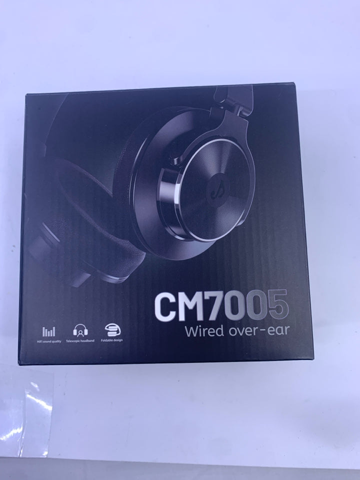 NIB WIRED OVER EAR HEADPHONES.