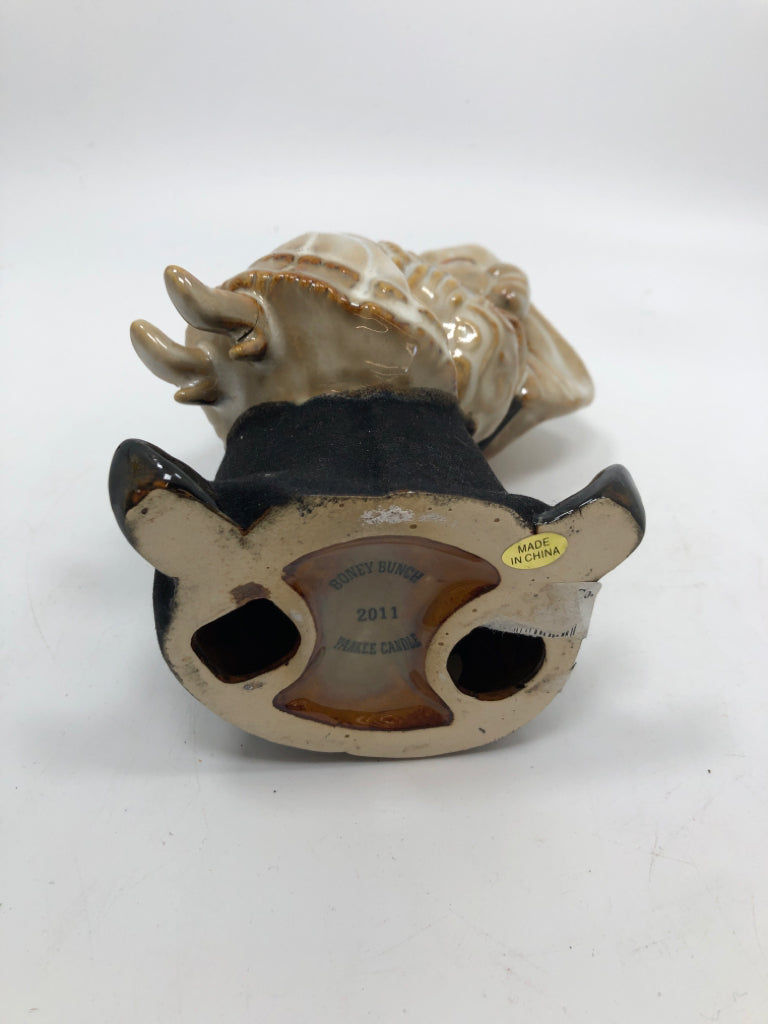 TAPER CANDLE HOLDER BONEY BUNCH SKELETON BRIDE/GROOM-YANKEE CANDLE.