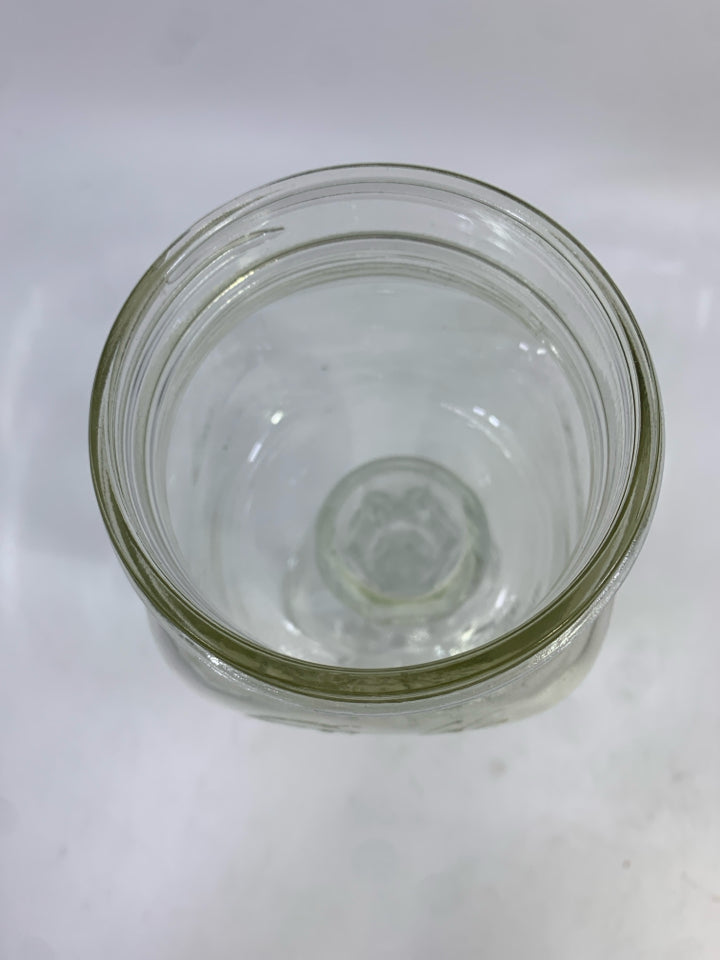 MASON JAR WINE GLASS.