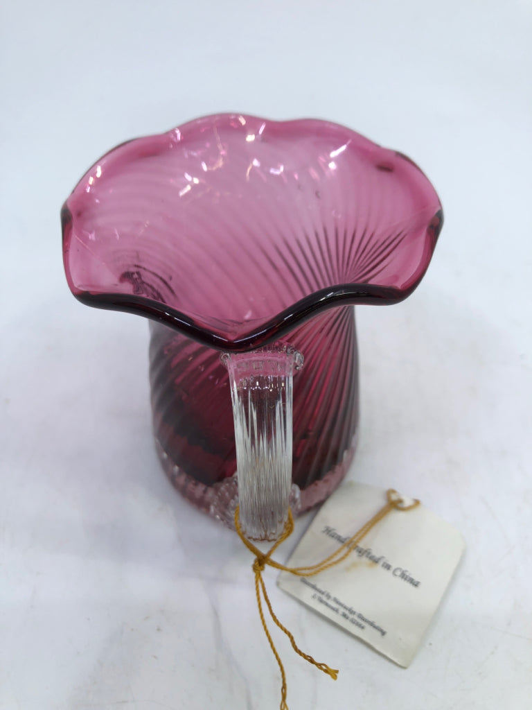SMALL CRANBERRY GLASS PITCHER.