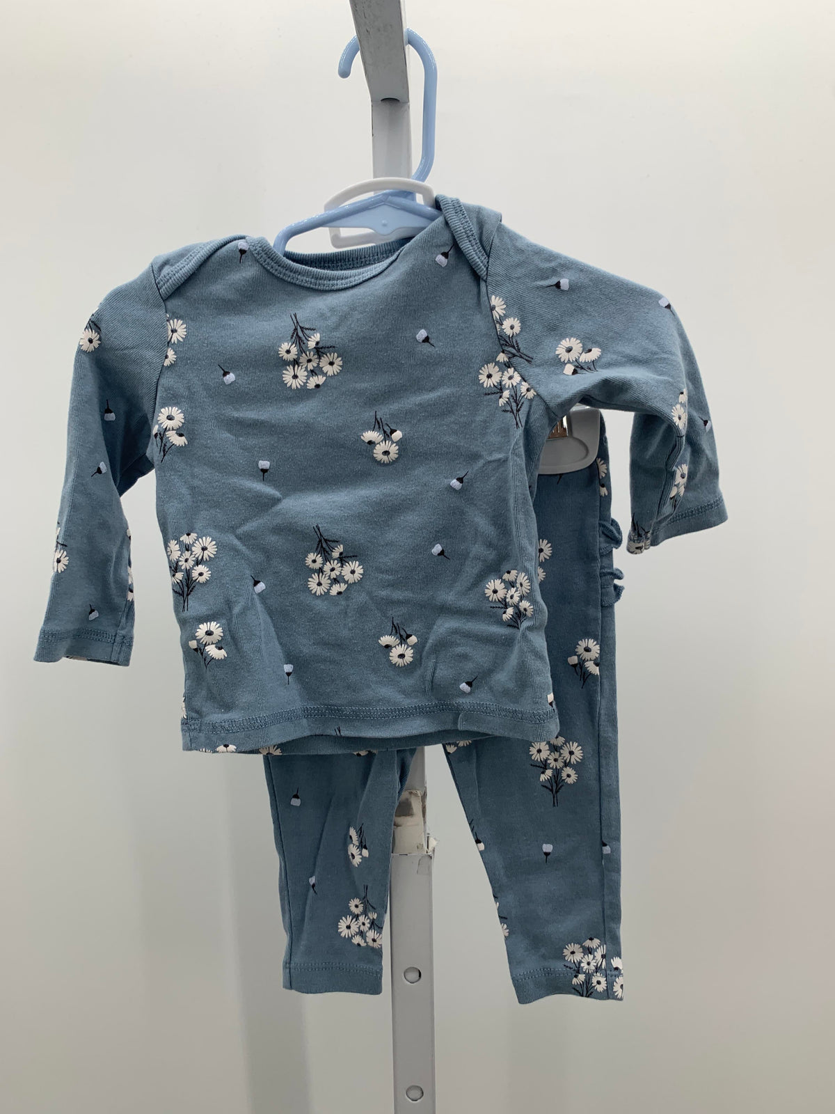 Carters Size 6 Months Girls 2 Pieces
