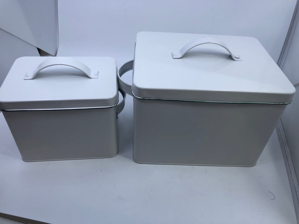 2PC NESTING WHITE METAL NOEL FARMS BINS.