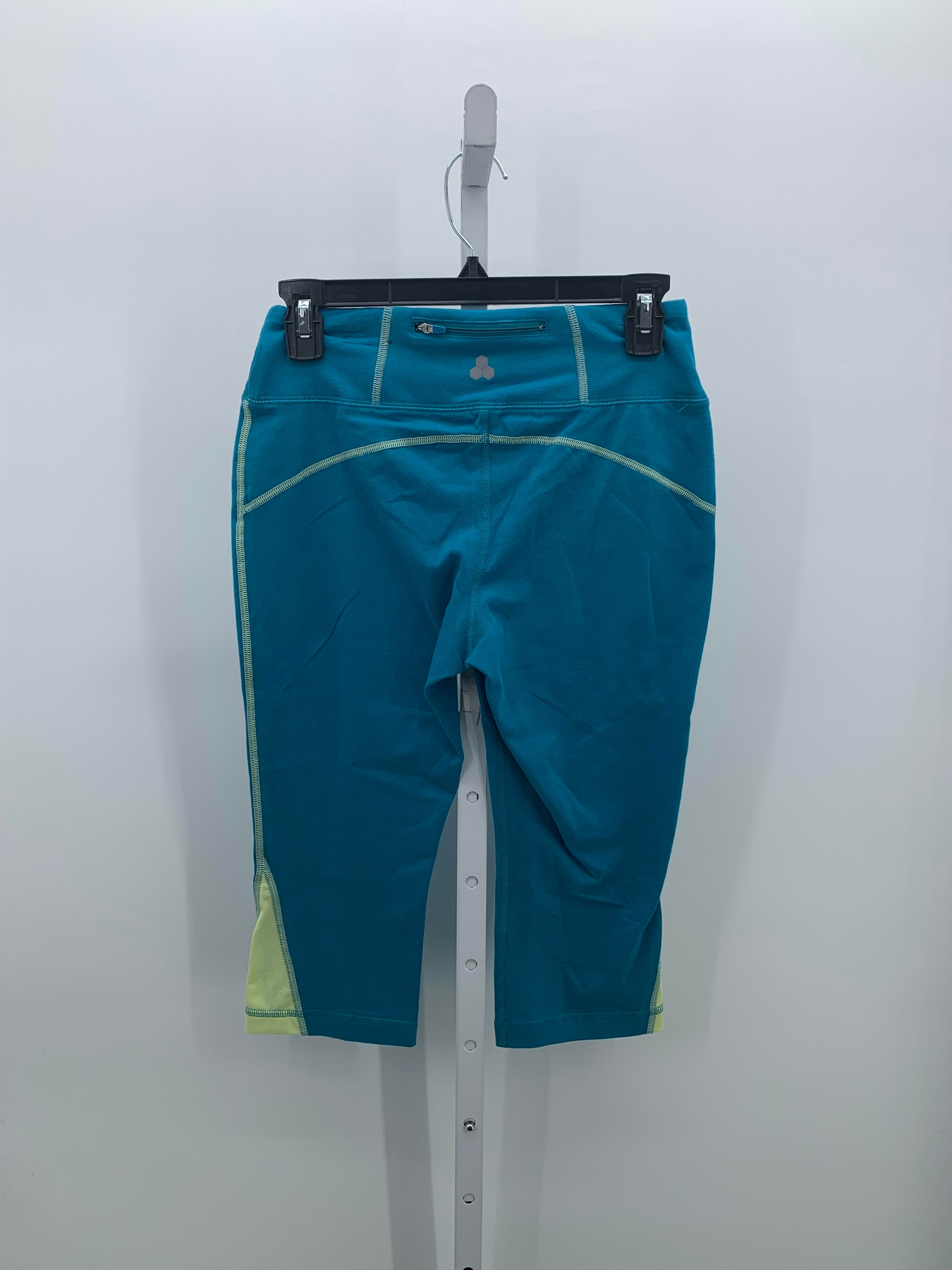 Tek Gear Size Medium Misses Capri Pants