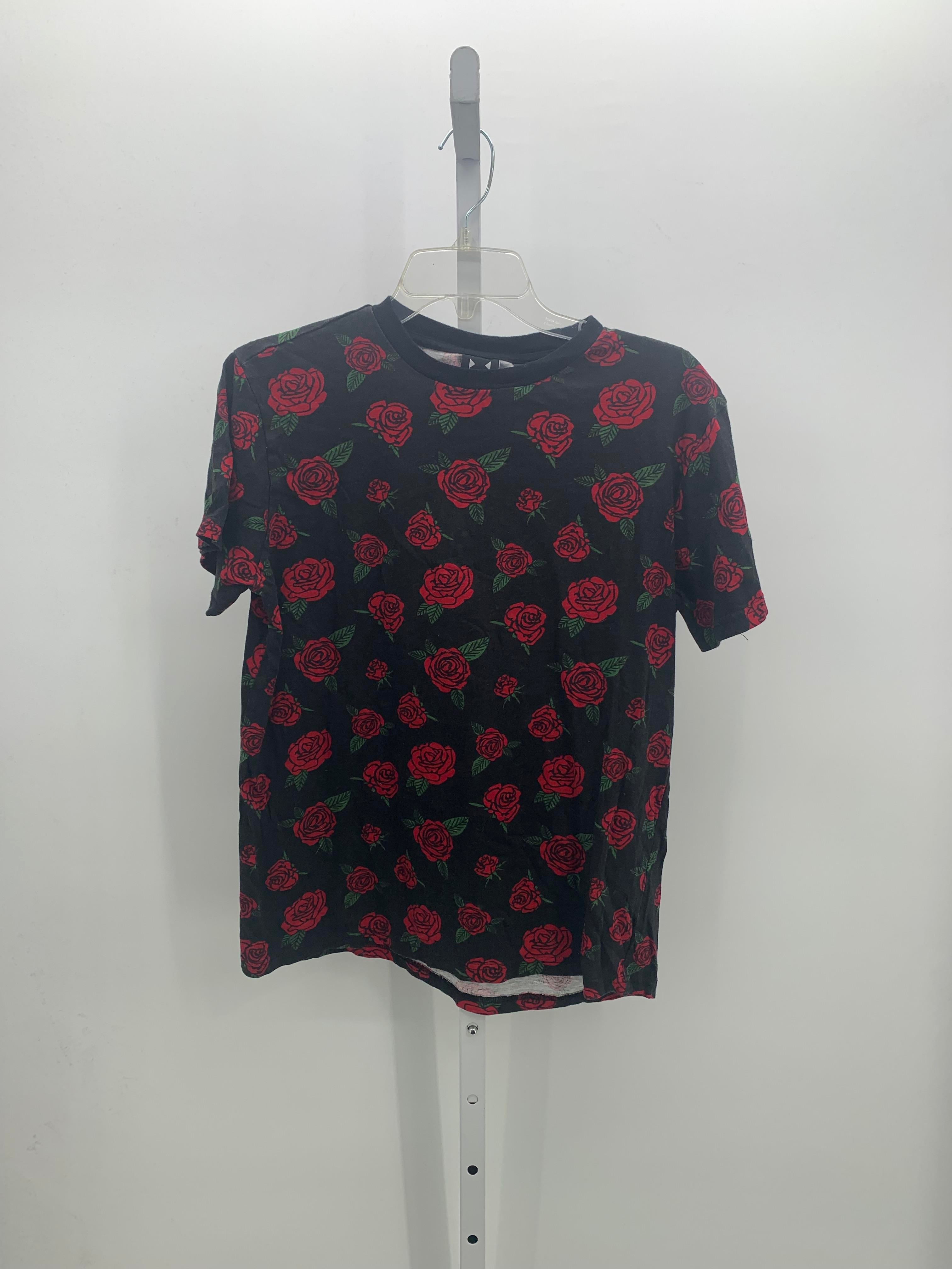 RED ROSES KNIT.