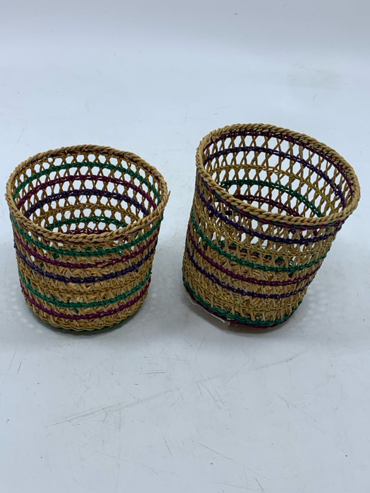 12 BASKET WEAVE RATTAN CUPS SLEEVES.