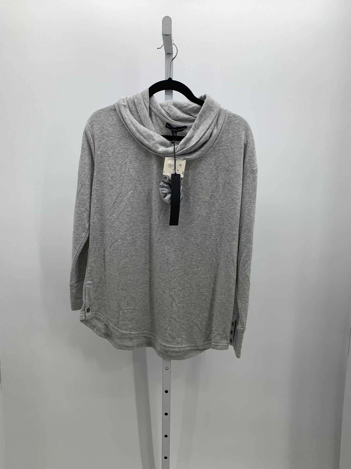 Jane + Delancey Size Medium Misses Long Sleeve Shirt