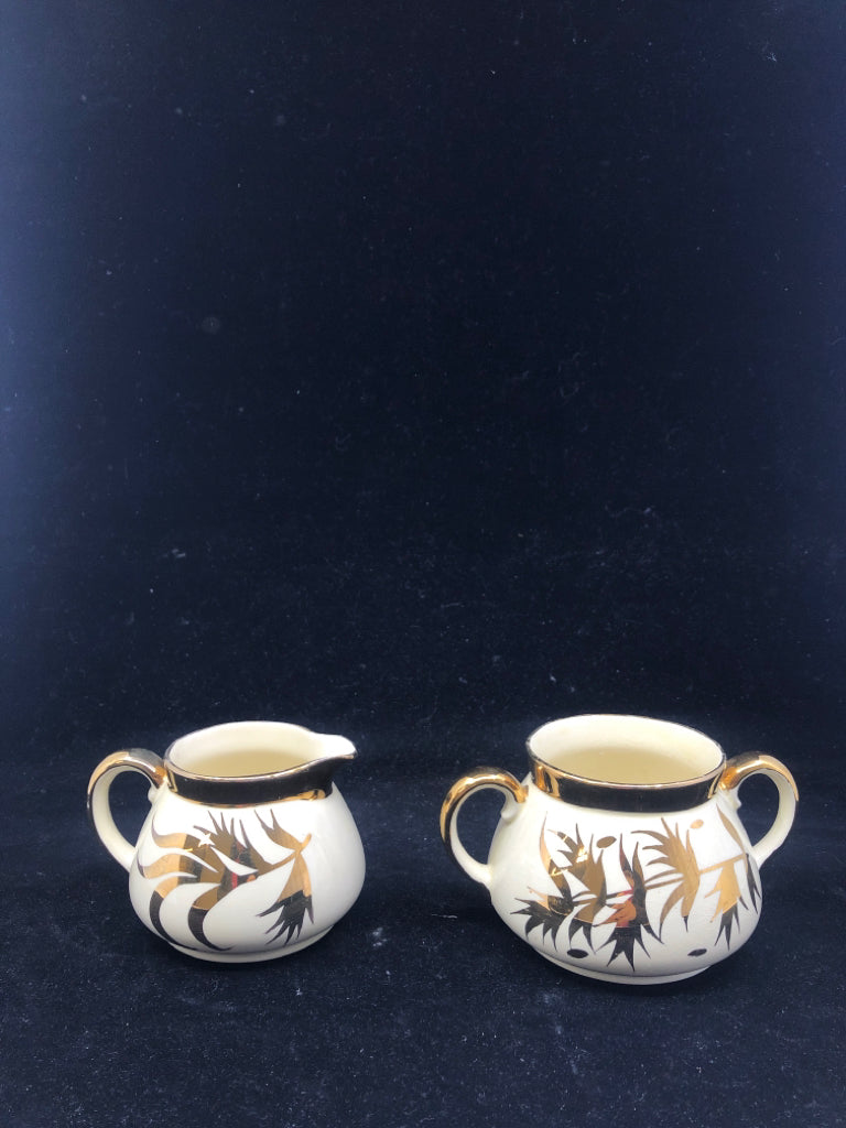 VTG GIBSONS CREAM AND GOLD CREAMER AND SUGAR.