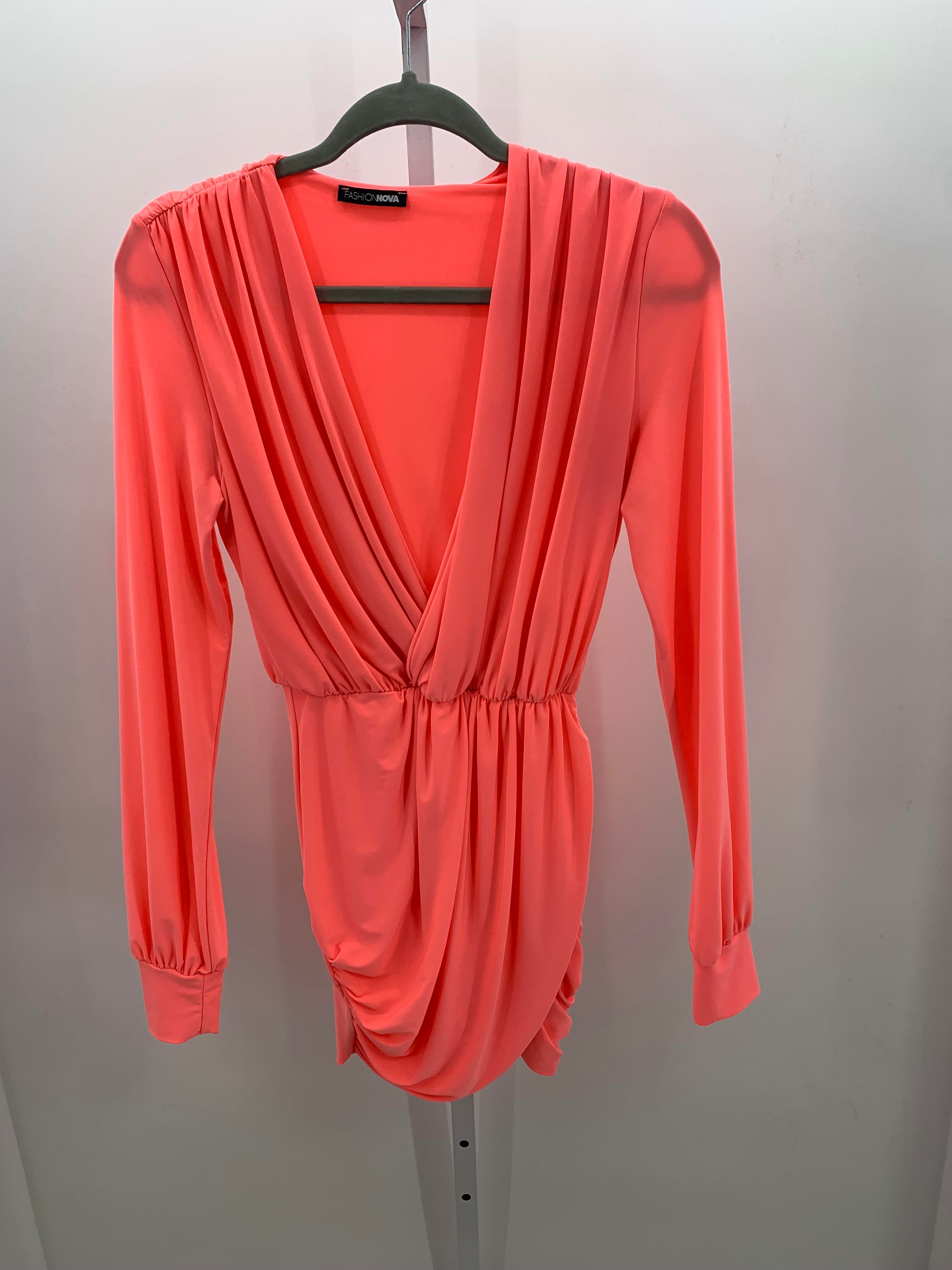 Size Medium Juniors Long Sleeve Dress