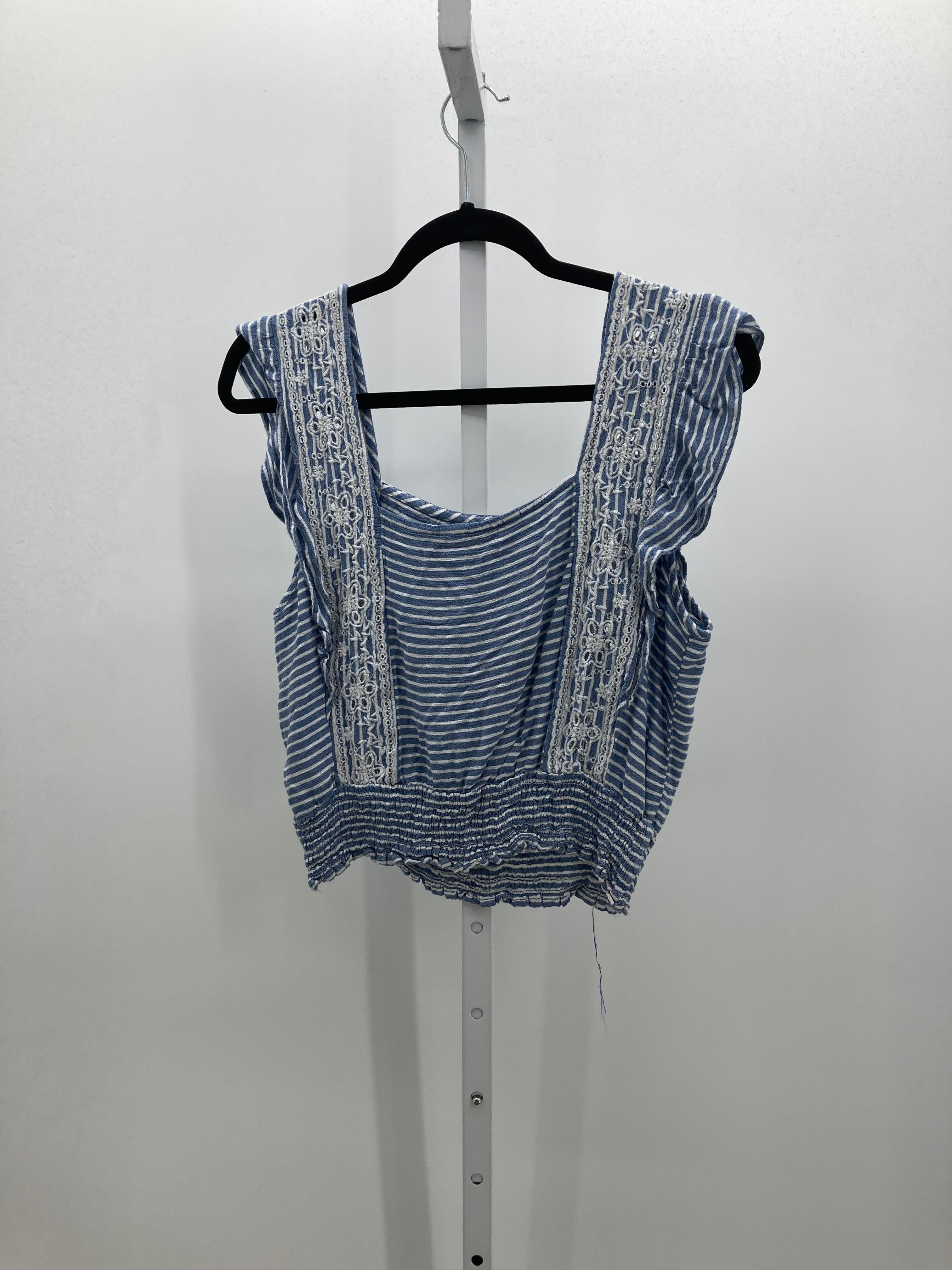 American Eagle Size Small Juniors Short Sleeve Shirt