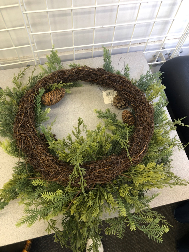 PINECONE AND FERN LEAVES WREATH.
