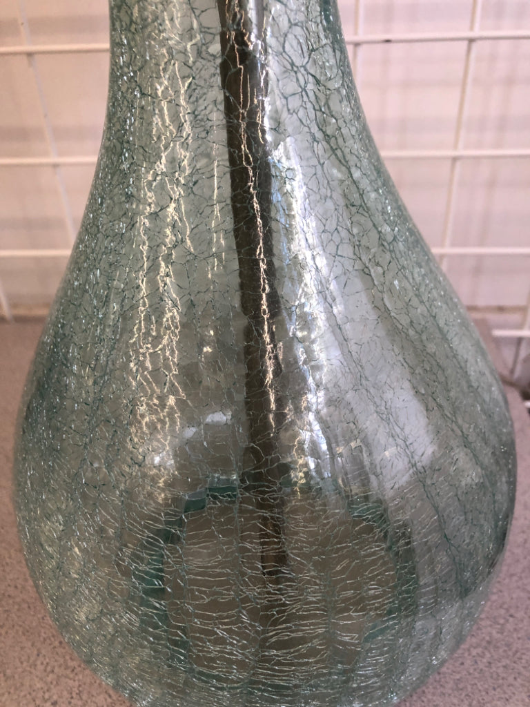 BLUE CRACKLE LAMP W/WHITE SHADE.
