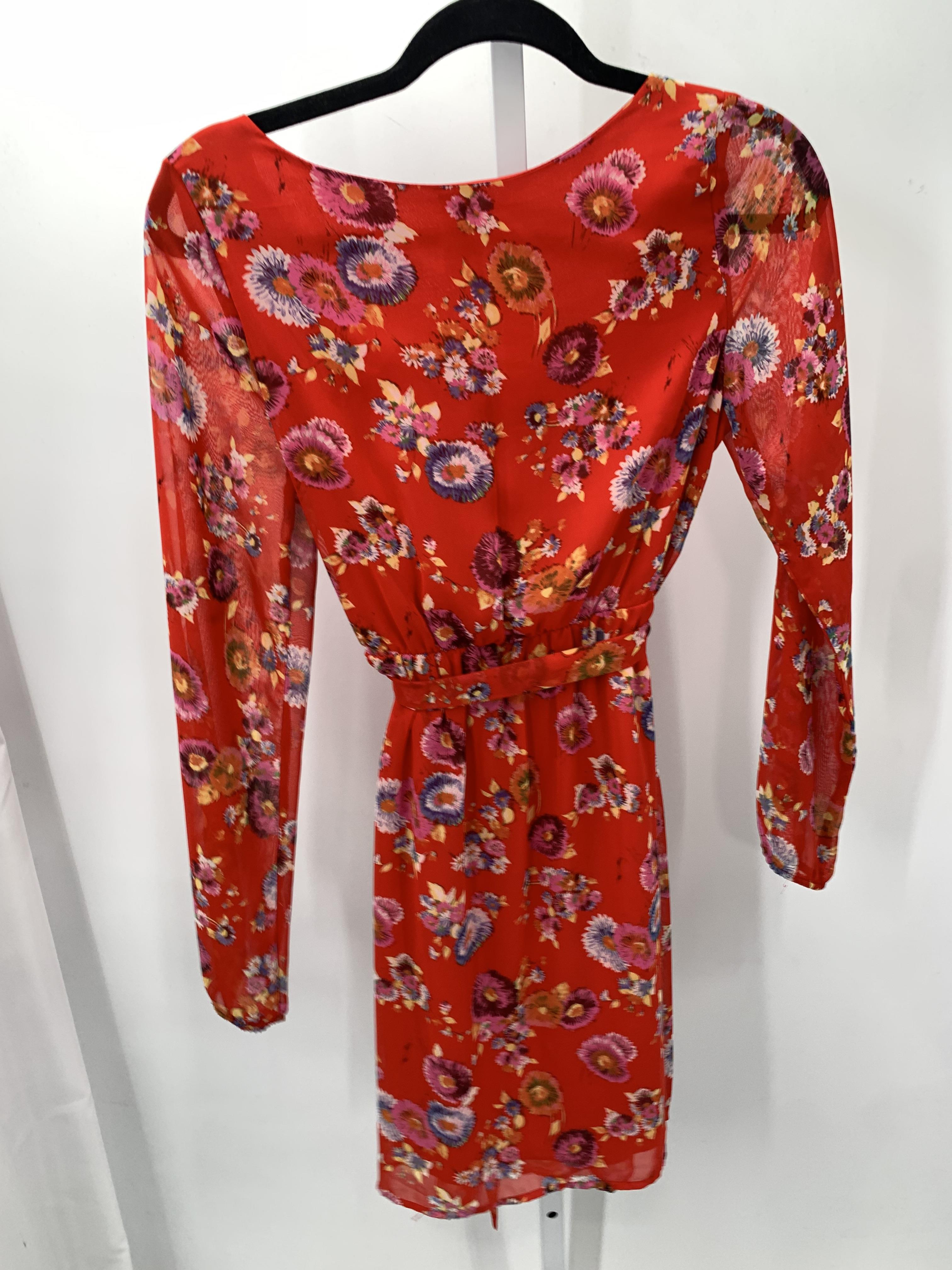 Size Small Misses Long Sleeve Dress