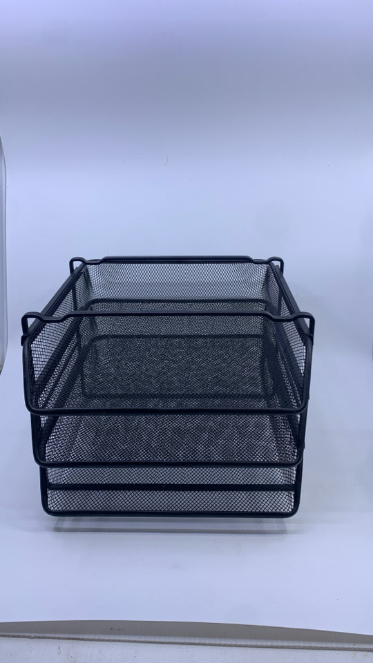 3 DRAWER BLACK WIRE DESK ORGANIZER.