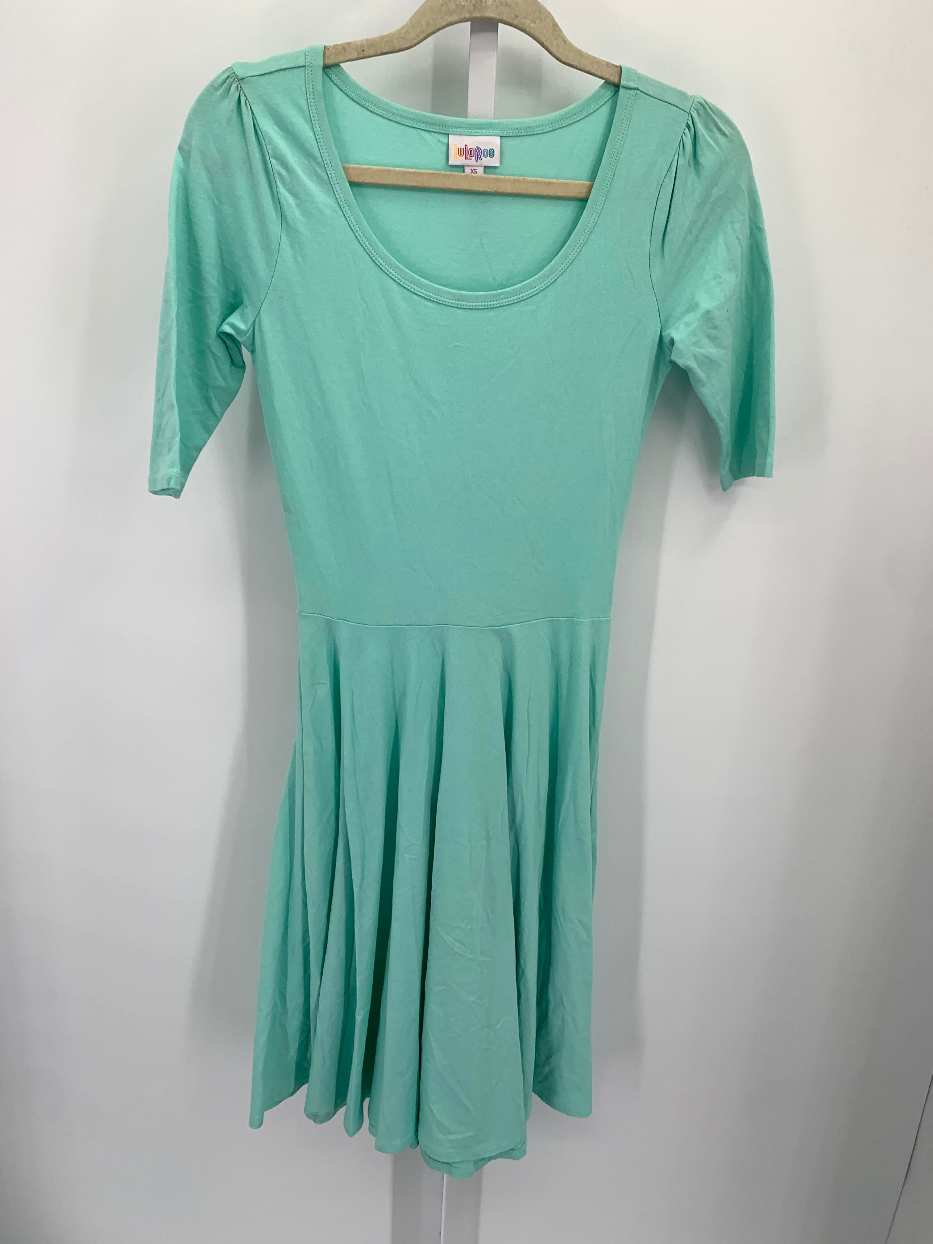 Lularoe Size X Small Misses Short Sleeve Dress