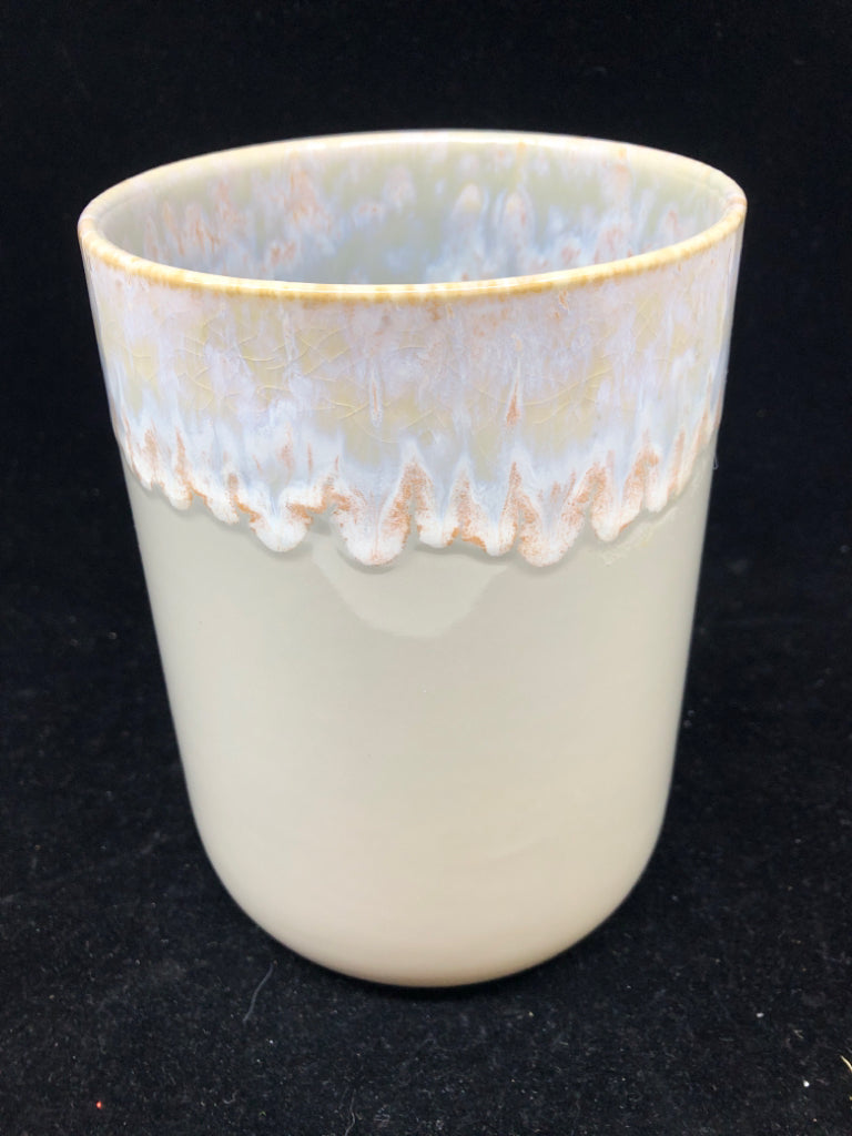 GRAY WITH WHITE PAINT DRIPPING VASE.