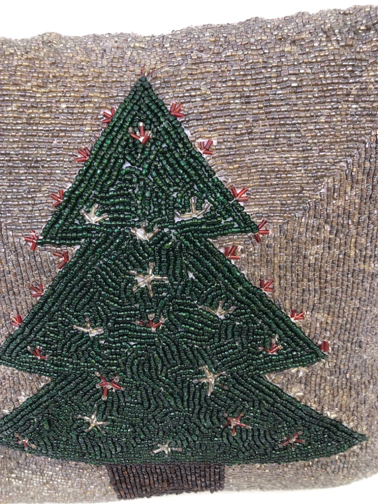 SQUARE BEADED CHRISTMAS TREE PILLOW.
