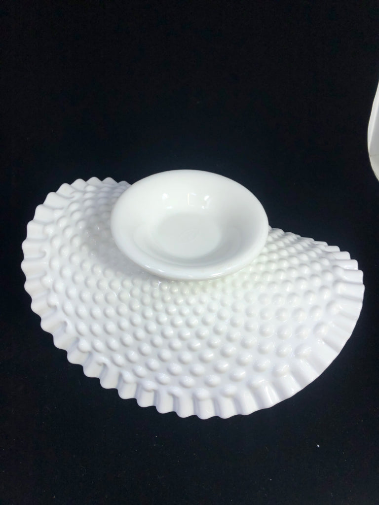 VTG MILK GLASS HOBNAIL COMPOTE FRUIT BOWL.