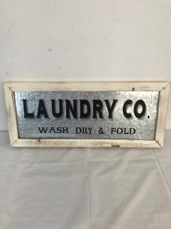 LAUNDRY CO WALL HANGING.