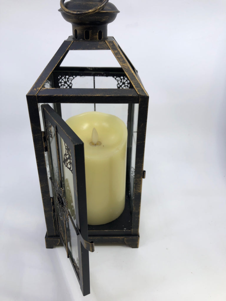 BRONZE LANTERN W/BATTERY CANDLE.
