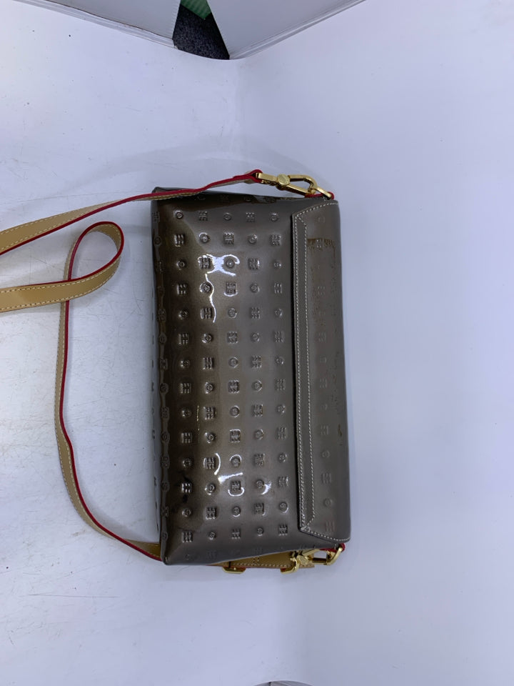 Arcadia Patterned Shoulder Bag