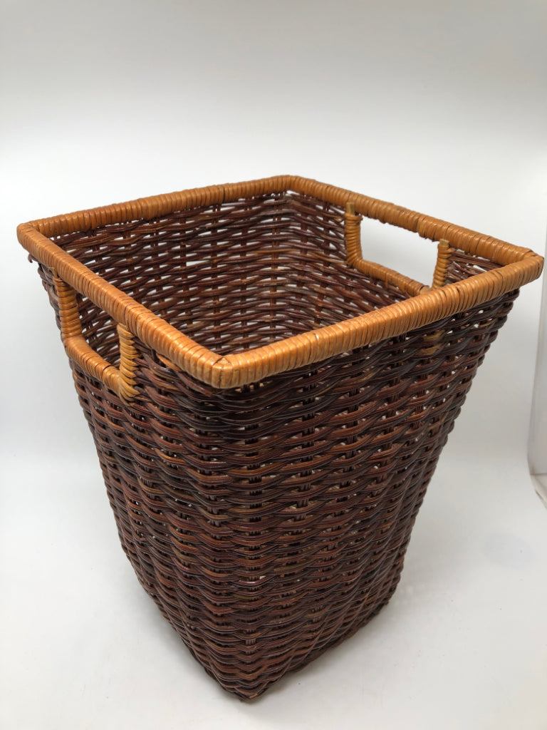 SQUARE WICKER WASTEBASKET.
